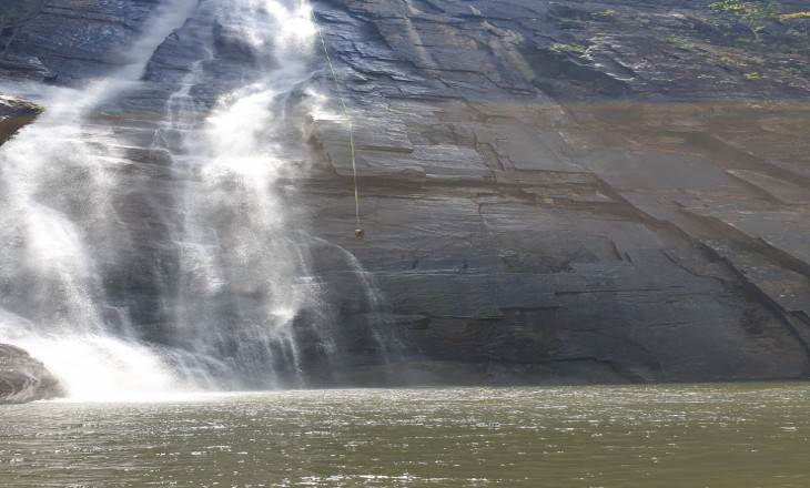 CHINH PHỤC THÁC PHILIENG ABSEILING CHINH PHỤC THÁC PHILIENG ABSEILING
